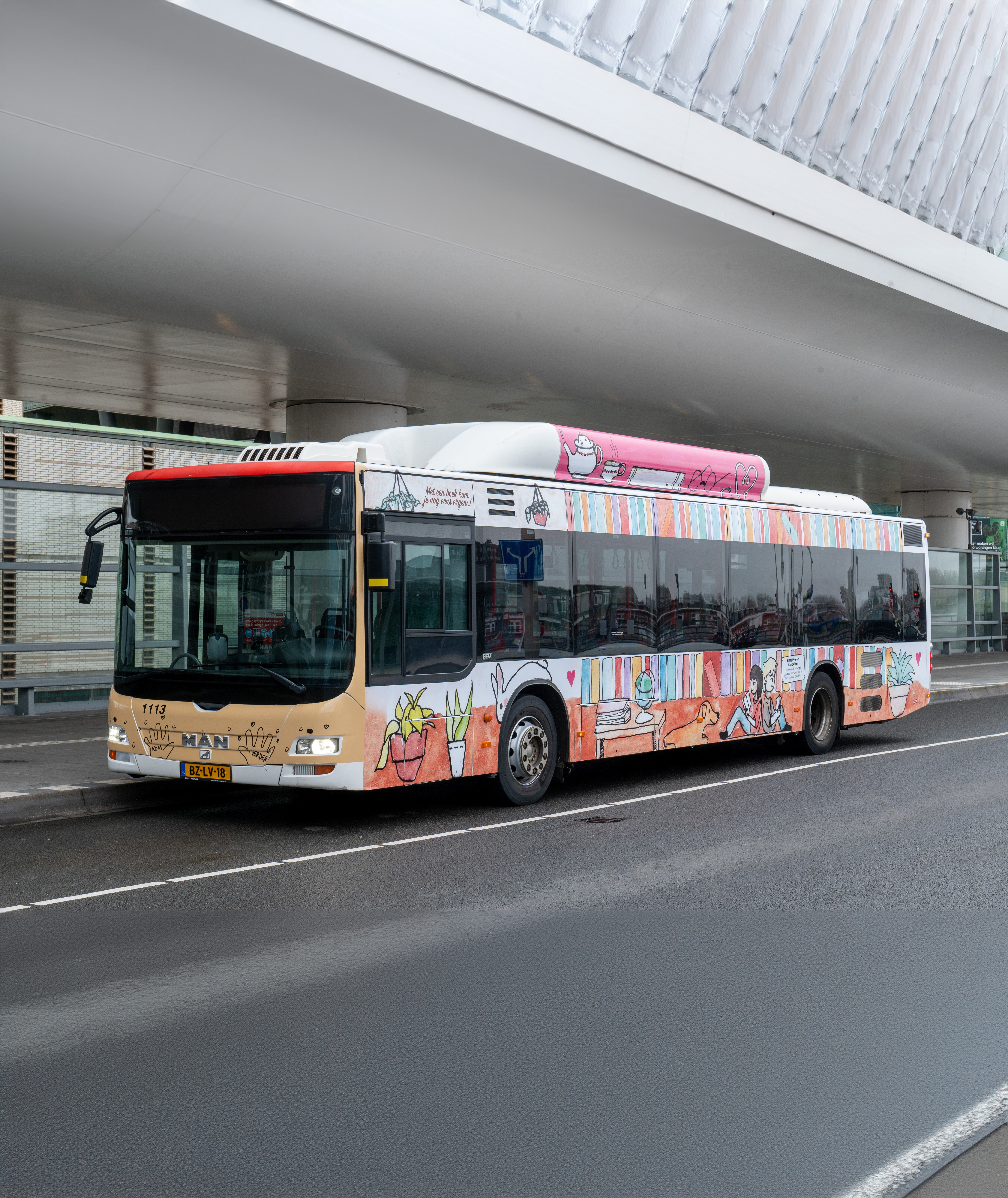 HTM | Project Schoolbus 2024 - middelbare scholieren ontwerpen een HTM bus